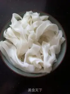 Make Autumn ham and rice powder step 1