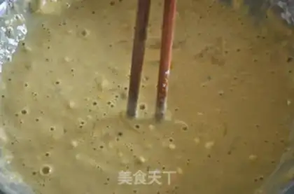 Make A red sugar egg stand step 1