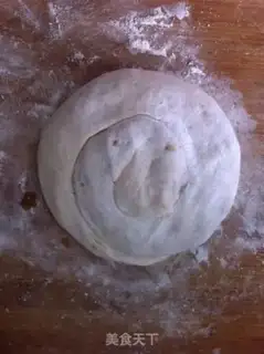 Make Hand grab cake step 7