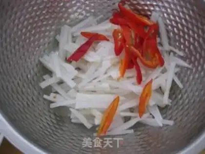 Make Twin peppers and radish step 0