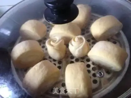 Make Pumpkin double-coloured buns step 5
