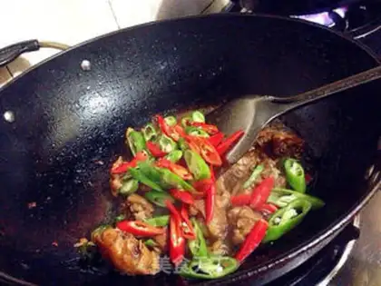 Make Hot chicken wings step 11