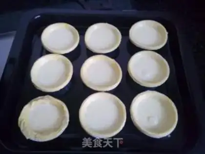 Make Egg Tower step 7