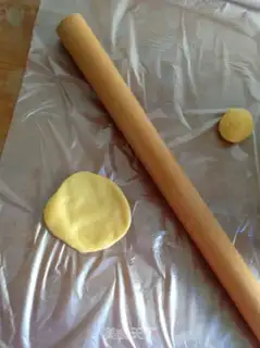 Make Milk and eggs step 4