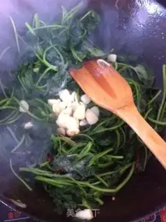 Make Garlic emptiness step 4