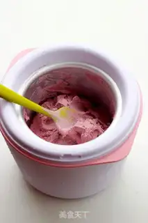 Make Blueberry coconut cream step 5