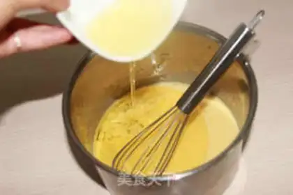 Make A hive cake step 2