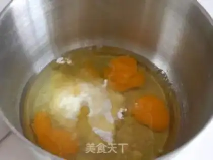 Make A tea almond cake step 1