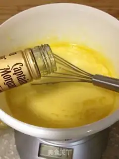 Make Curly step 4