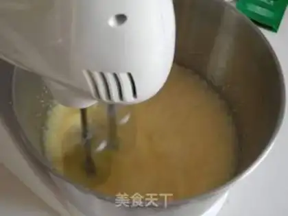 Make A tea almond cake step 5