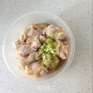 Make Curry chicken leg step 1