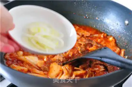 Make Hot cabbage and powder step 10