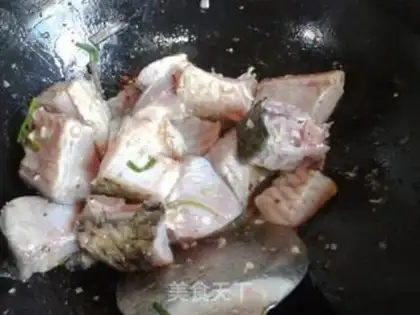 Make Red-burned fish step 2