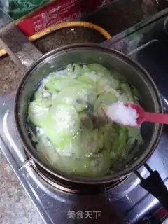 Make Flowers and melon soup step 7