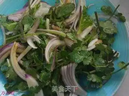 Make Five fragrances of beef step 2