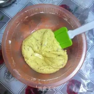 Make Rose cookies step 5