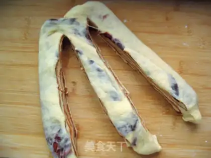 Make Red bean braid bread step 12