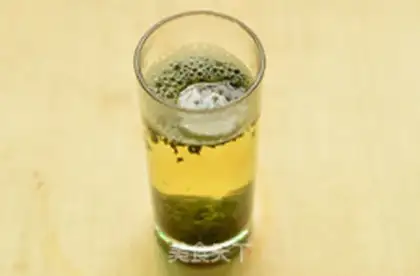 Make A green lemon honey tea step 1