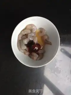 Make Shrimp fried eggs step 0