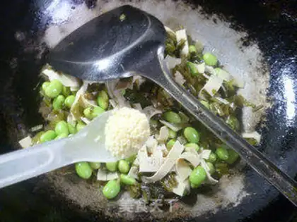 Make A thousand swirling beans step 10