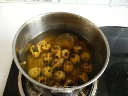 Make Five quail eggs step 5