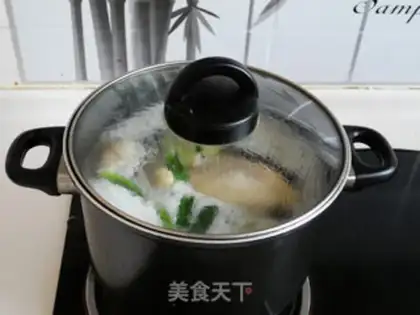 Make White chicken in the private room step 3