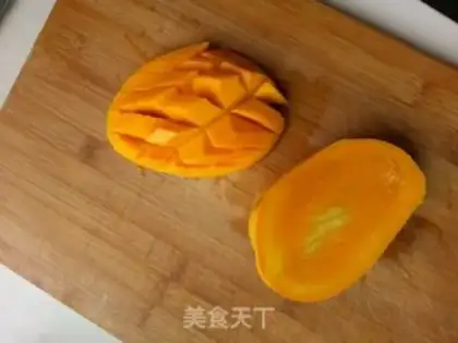 Make Mango yogurt ice step 0