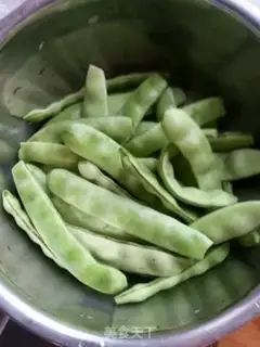 Make The soybean chops step 1