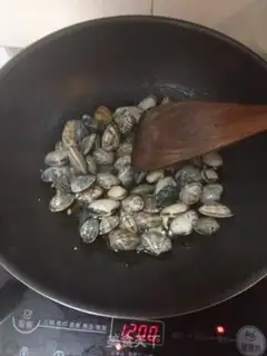 Make Onion clams step 3