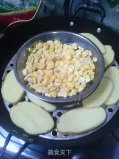 Make Corn salad mashed potatoes step 2