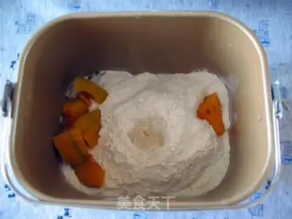 Make Pumpkin bread step 1