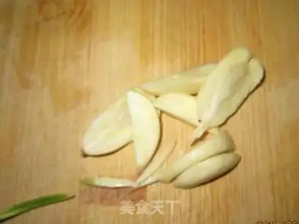 Make Spam, green bean bud step 3