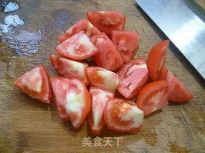 Make Tomato fried dolls step 1