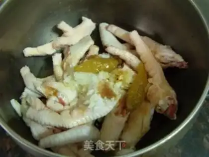Make The secret claw step 2