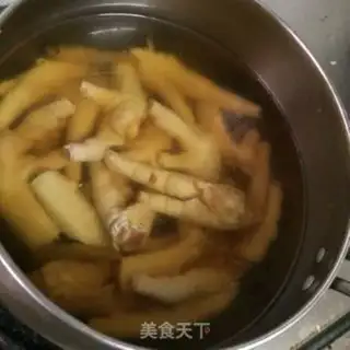 Make The secret claw step 3