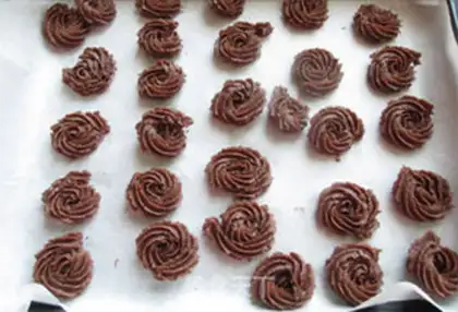 Make Coco cookies step 7