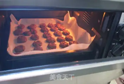Make Coco cookies step 8