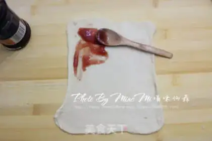 Make Strawberry jam caterpillar step 3