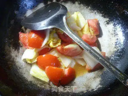 Make Tomato fried dolls step 9