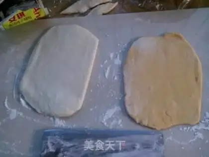 Make Pumpkin roll step 12