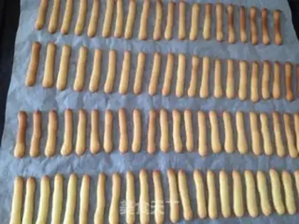 Make Finger crackers step 9