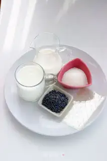 Make Lavender yogurt step 0