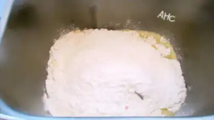 Make Apple cinnamon bread step 2