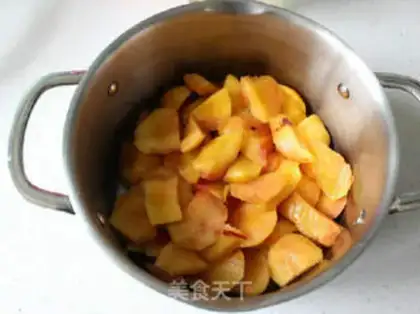 Make Sweet walnuts step 1