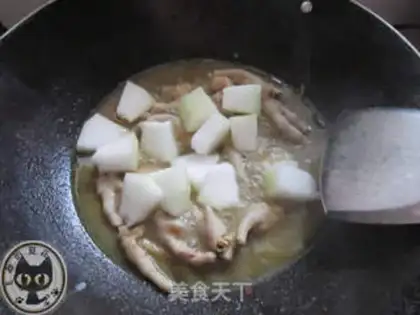 Make Thai curry curry tortoise claws step 3