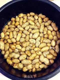 Make The private room is spicy with peanuts step 1