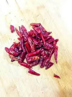 Make The private room is spicy with peanuts step 7
