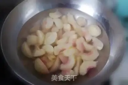 Make Peach cans step 3