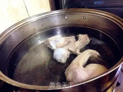 Make The private room is spicy with peanuts step 10