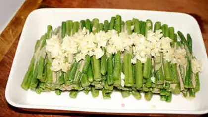 Make Garlic sauce with beans step 12